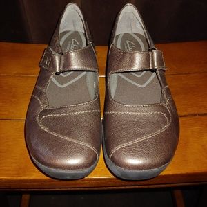 🥀 Clarks Mary Janes